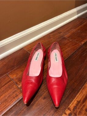 Steve Madden Red Leather Pointed-Toe Flats